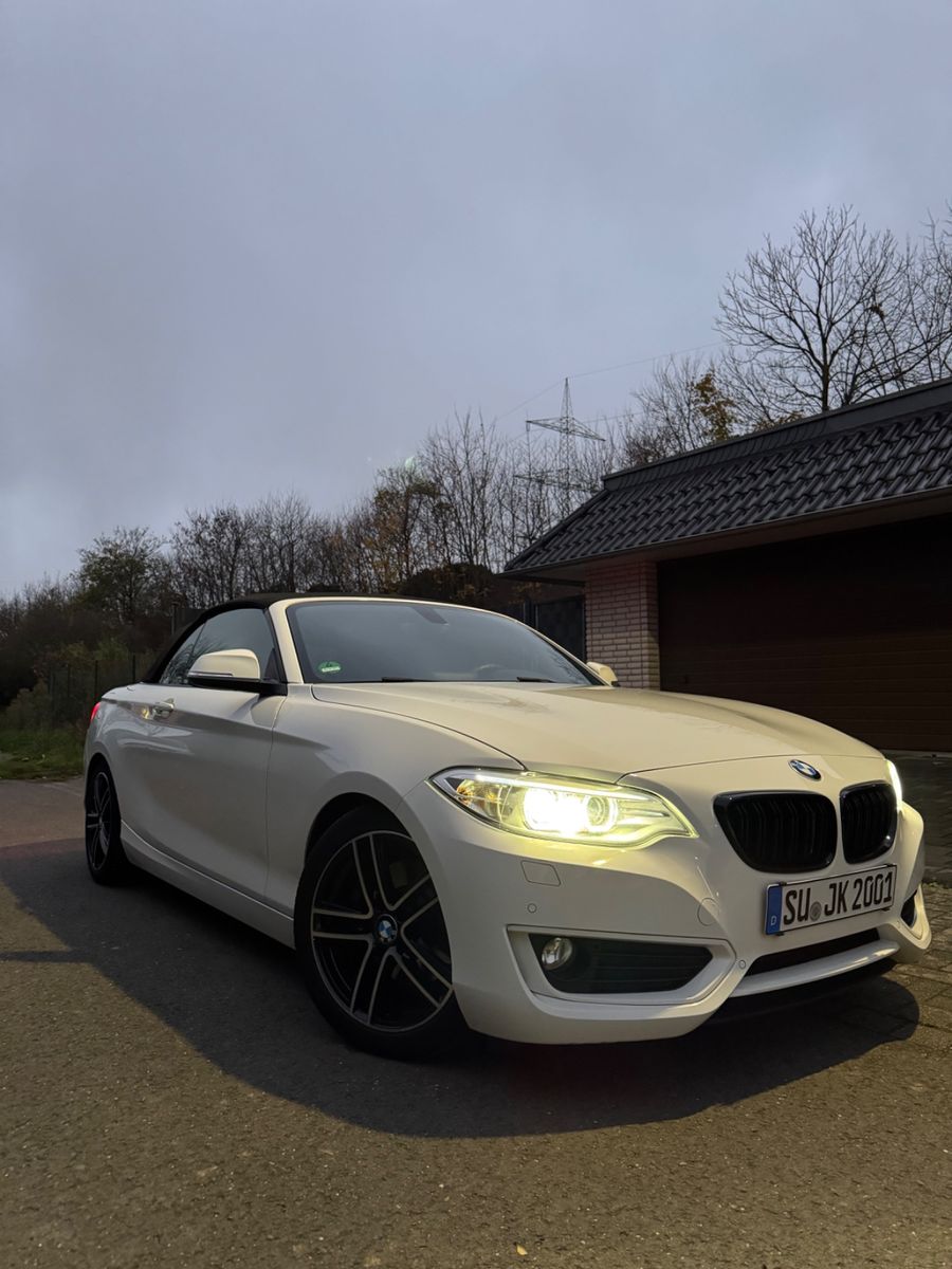 BMW 220i Cabrio Sport Line Sport Line
