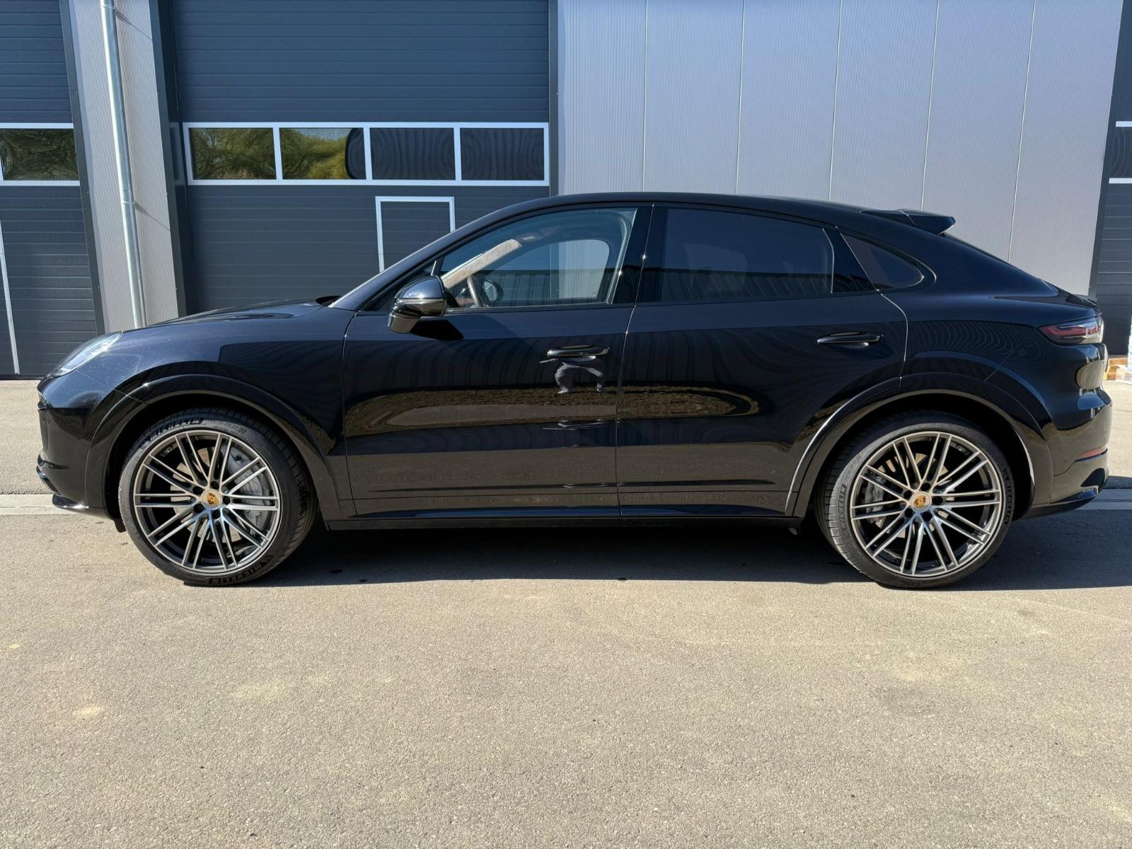 Porsche Coupe Turbo+Alu 22+Fond-Entertainment+Approved !
