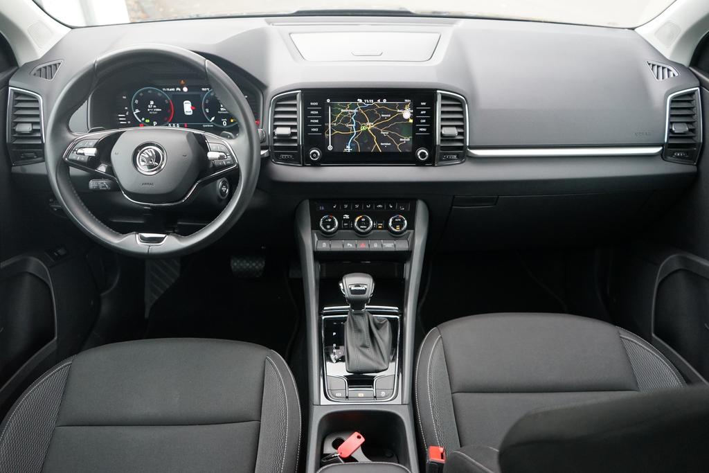 Skoda Karoq 2022 г. Чёрный, пробег 52477 км