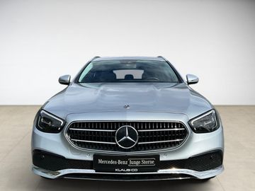 Mercedes E 220 - 2