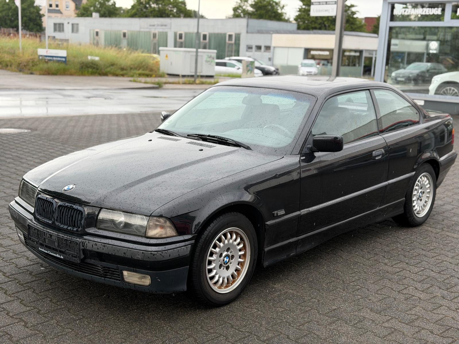 BMW 316i Coupe
