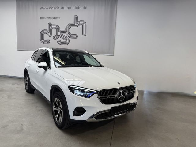 MERCEDES-BENZ GLC 220 d 4M /PANO/DIGITAL/T-LEDER/BURM./AHK/Dis