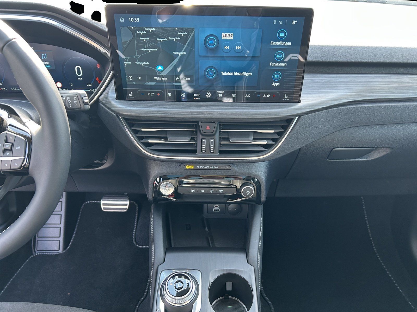 Fahrzeugabbildung Ford Kuga Active X FHEV Glas Dach Winter P. LM 20Z