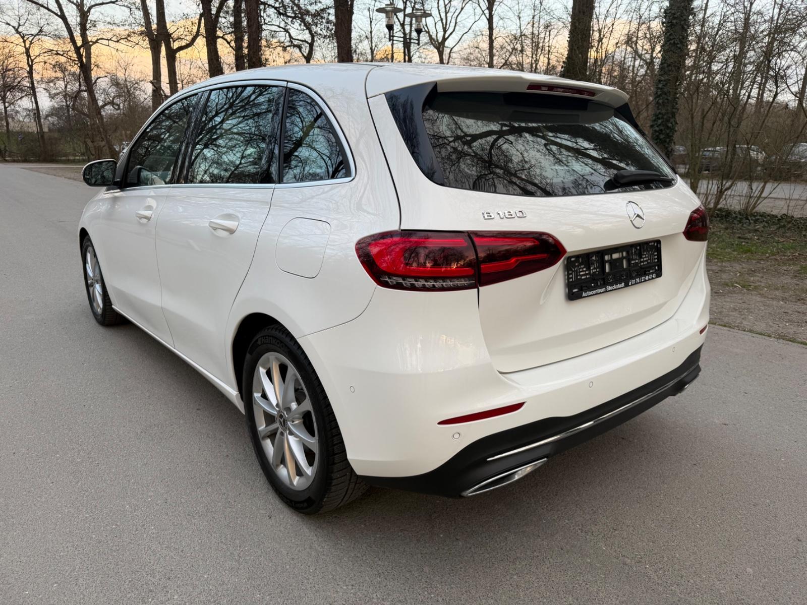 Mercedes-Benz B-Class Automatik Top Ausstattung Widescreen, миниатюра 9