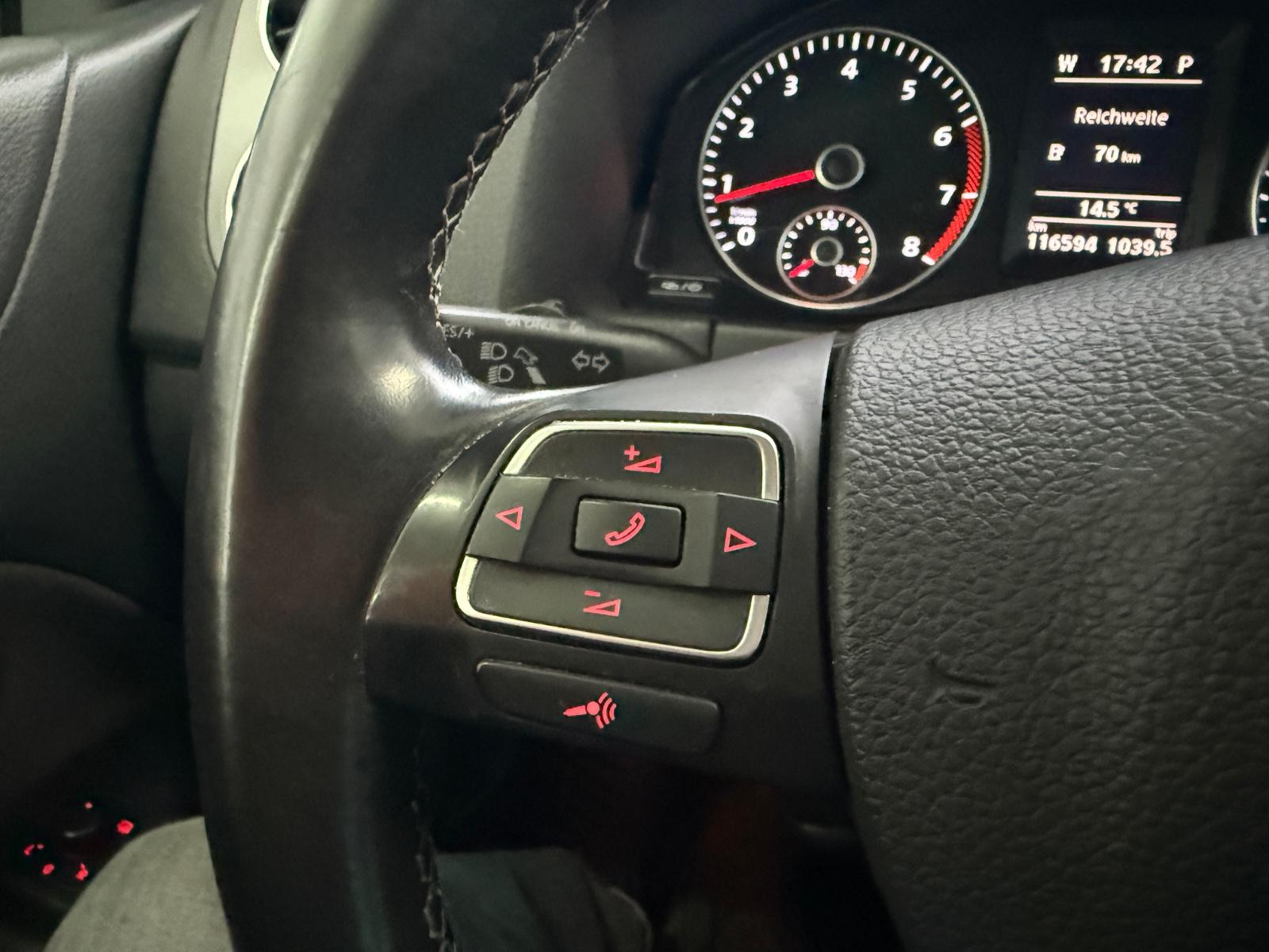 Volkswagen Golf Plus 1.4 TSI*AUTO*NAVI*TMP*PDC*AHK*SHZ*KLIM