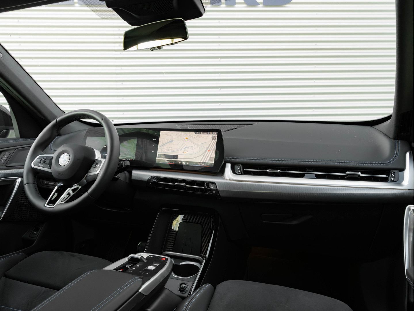 BMW X1 sDrive18i M-Sport - kamera - LED - Comfort Ac imagem 3