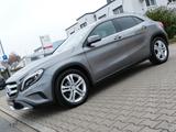 Mercedes-Benz GLA 200 Urban Aut. *Navi*Bi-Xenon*Sitzhz*Kamera* - Mercedes-Benz GLA 200 in Nürnberg