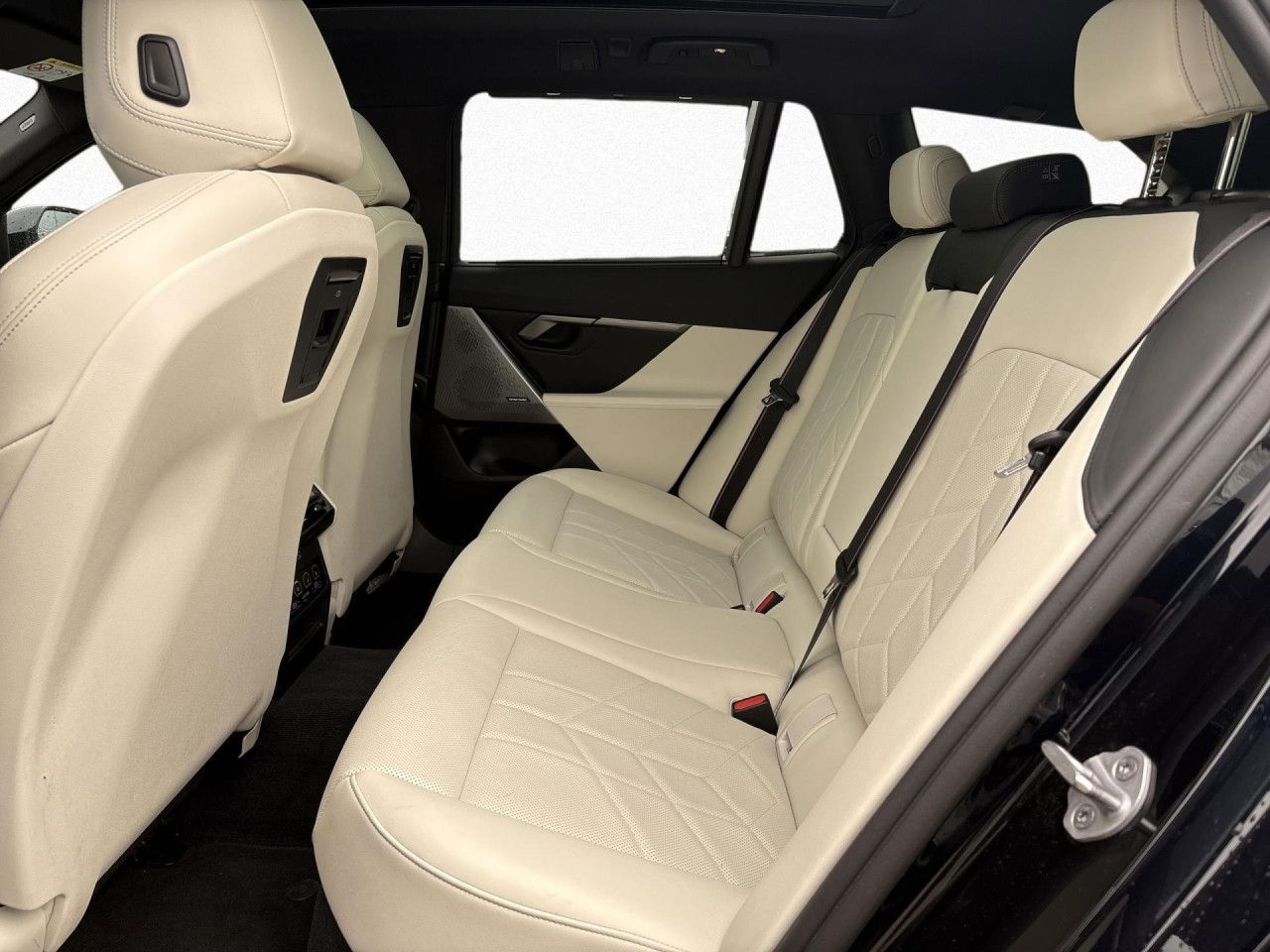 BMW i5 - Bild 19