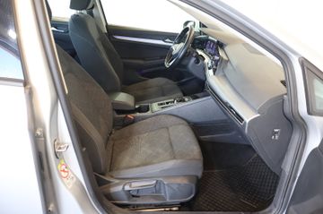 Volkswagen Golf - 12
