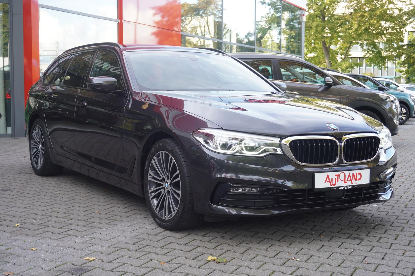 BMW 520i Sport Line Aut. Panorama ACC Kamera Head-Up