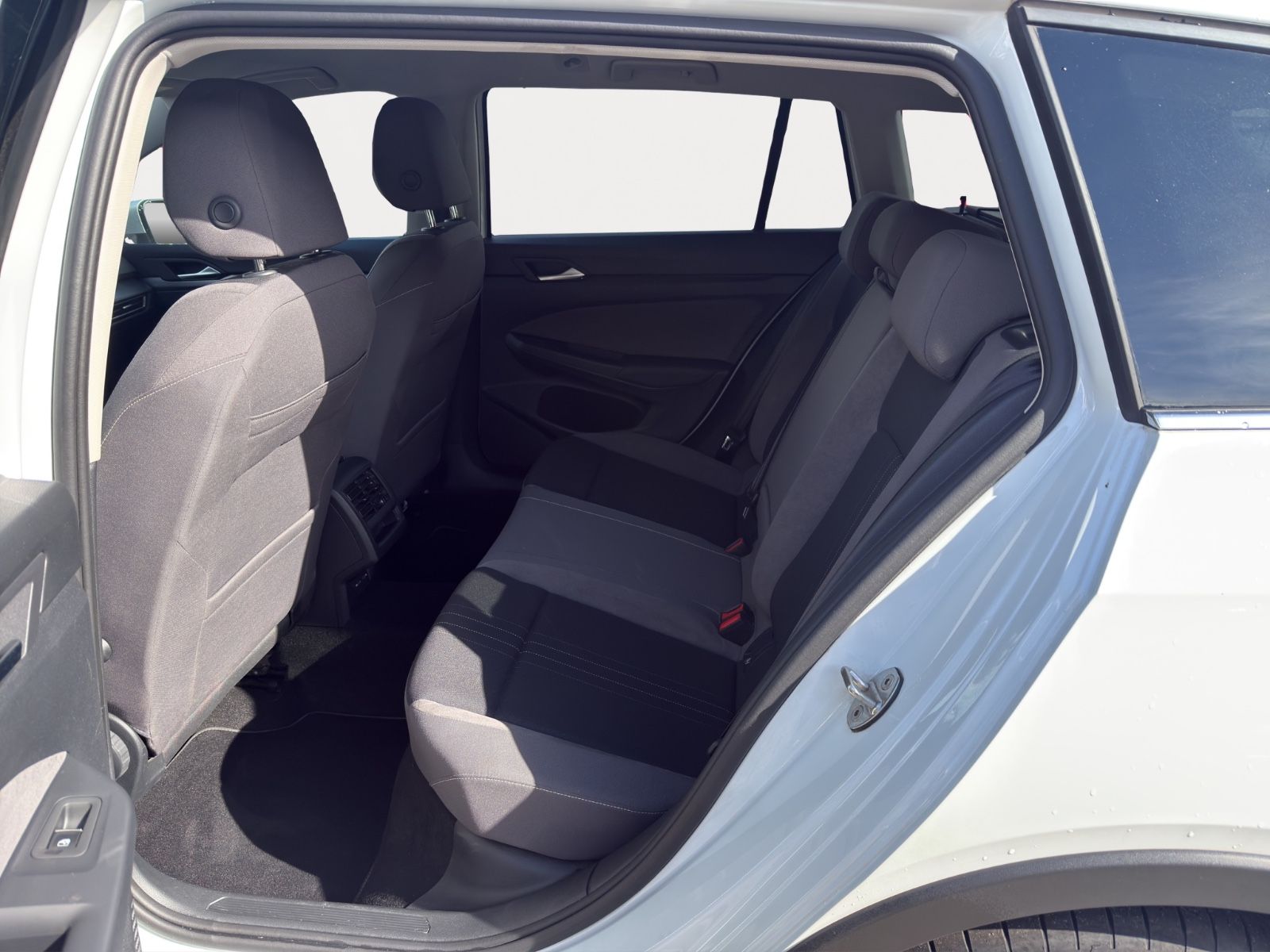 Golf VIII Variant Alltrack 4Motion*NAVI*1.HAND*