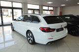 BMW 520d xDrive / DrAss. / ParkAss. / LED / 19% - BMW 520: D