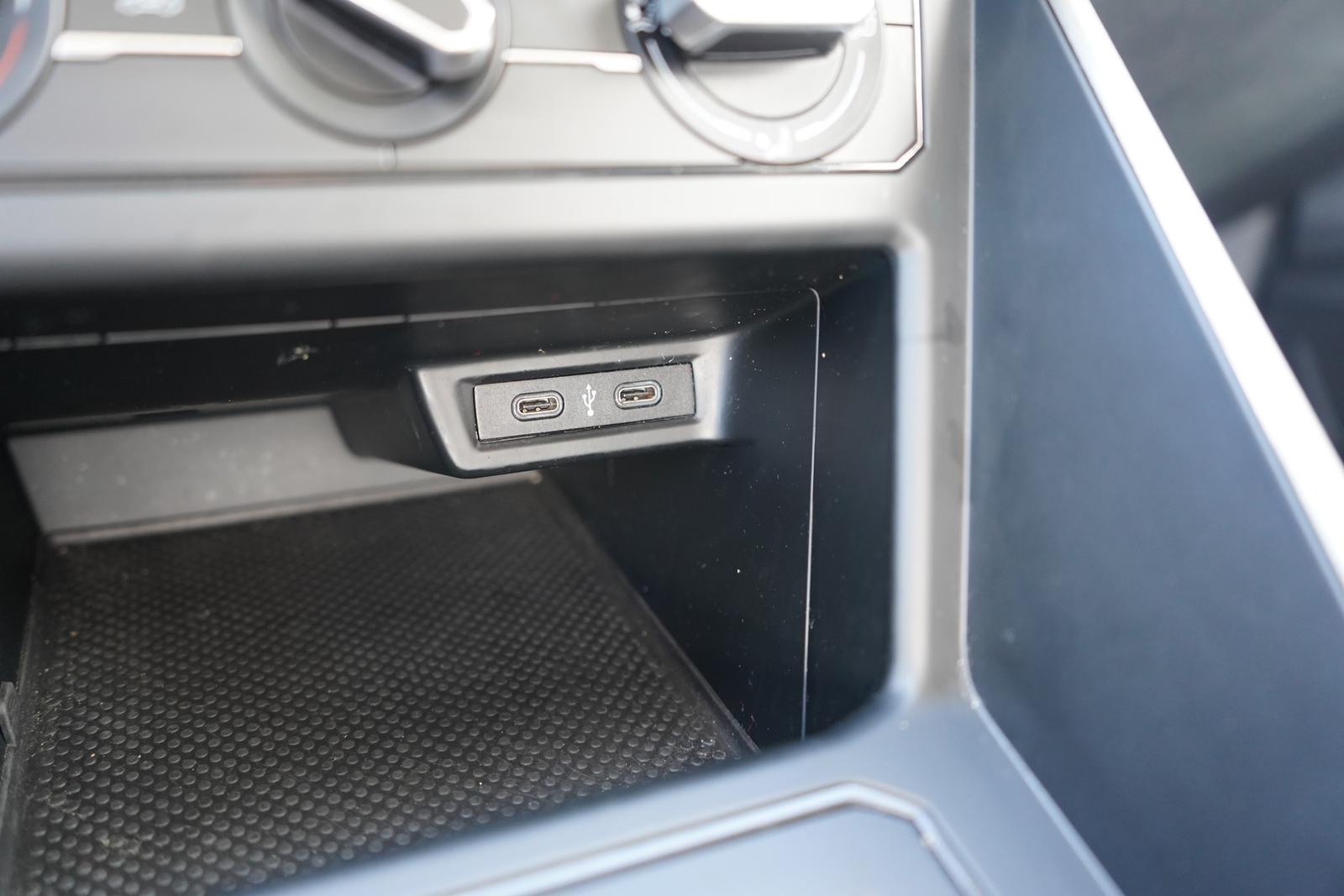 Volkswagen Polo 1.0 Comfortline Klima Bluetooth USB PDC DAB, миниатюра 19