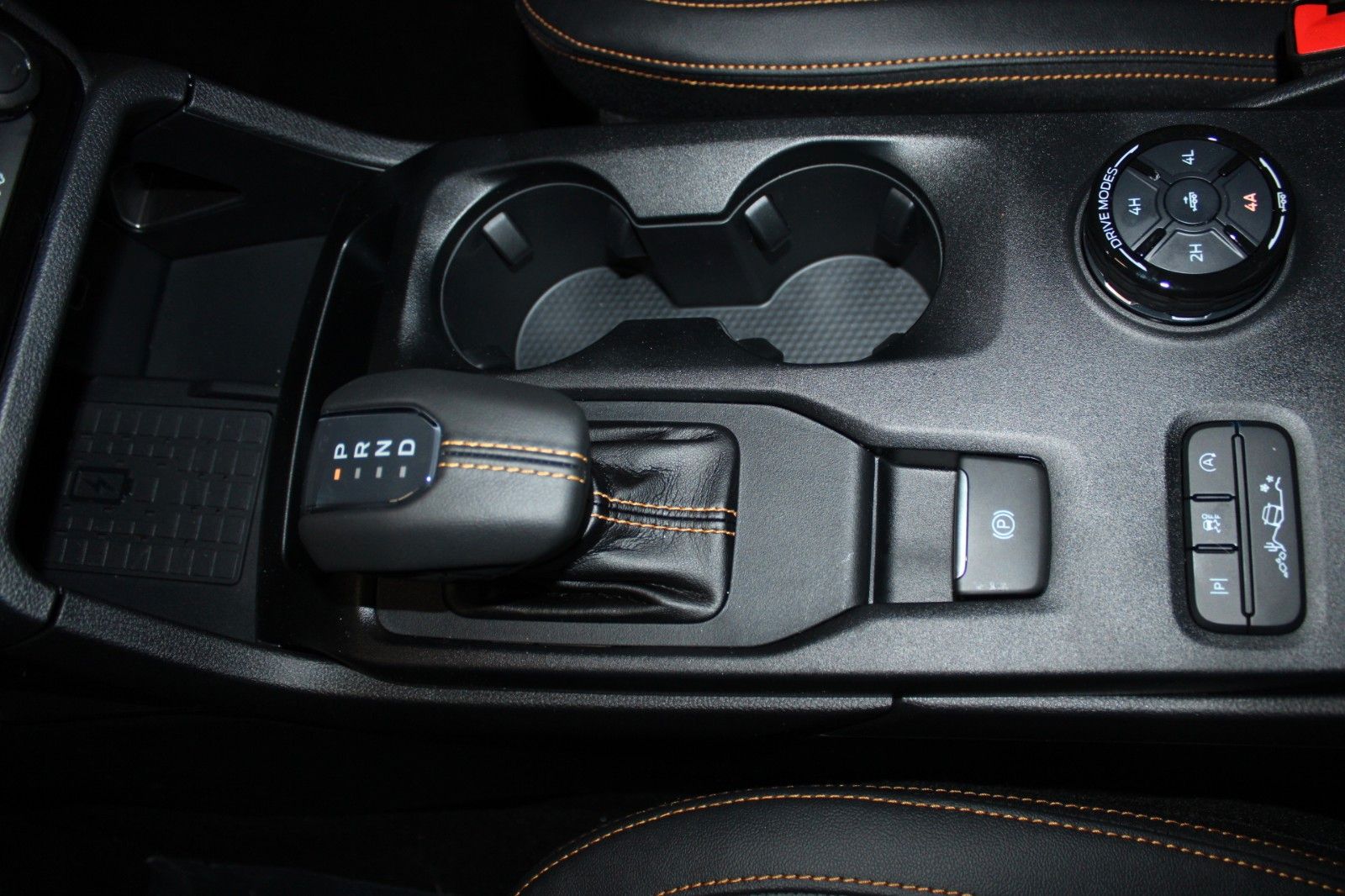 Fahrzeugabbildung Ford Ranger Wildtrak Automatik AHK STANDH. HARDTOP