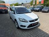 Ford Focus Turnier Titanium*Xenon*Leder*Sitzheizung - Ford Focus aus 2008: Turnier