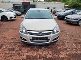 Opel Astra H Caravan Innovation "110 Jahre" TOP * - Opel Astra: Caravan