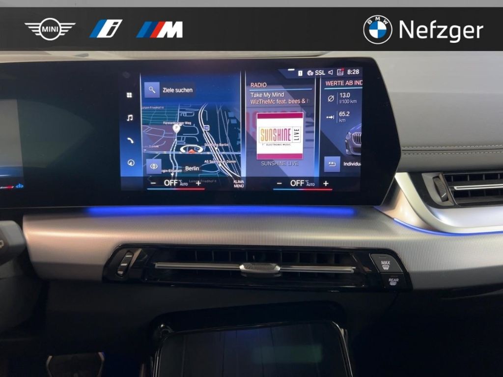 BMW 223 Active Tourer i M Sport H&K HUD PANO RFK foto 11
