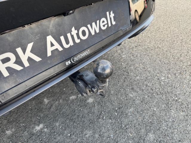 Leon Sportstourer 2.0 TSI LED Navi AHK ACC Kamer