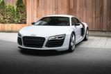 Audi R8 5.2 FSI plus S tronic quattro -
