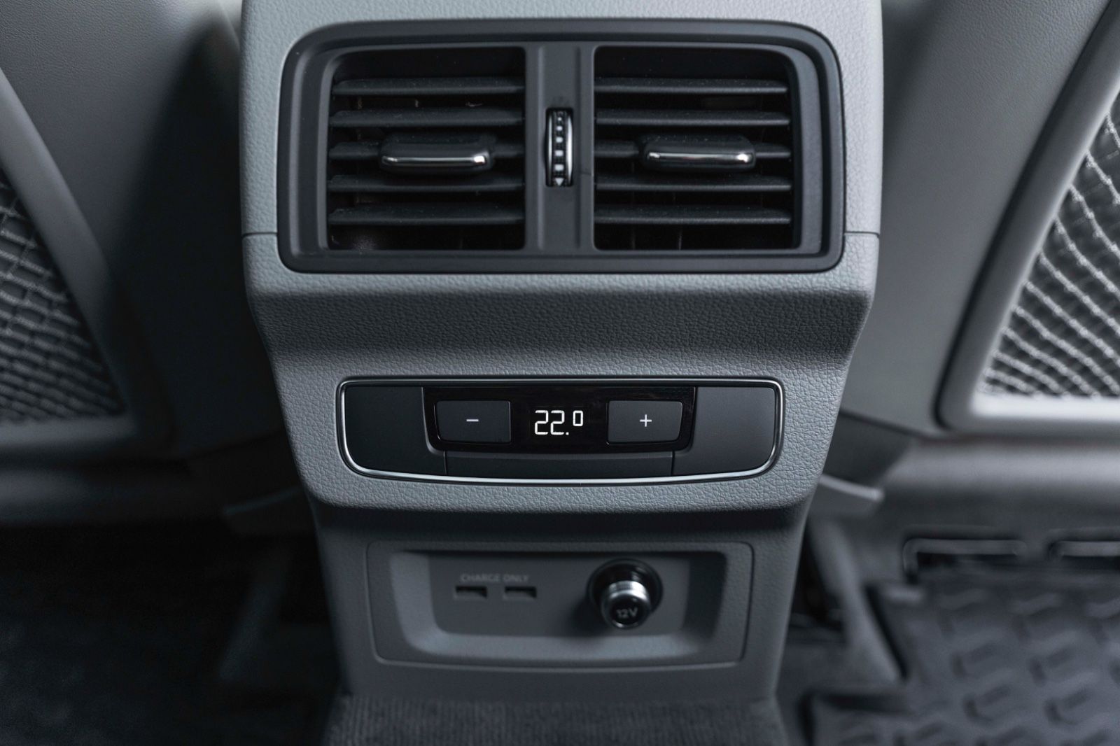 Fahrzeugabbildung Audi Q5 45TFSI S-LINE QUATTRO B&O PANO HUD ACC 360°