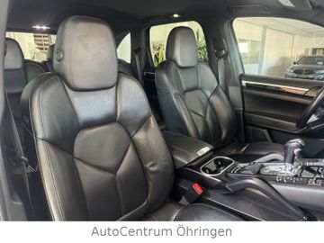 Porsche Cayenne - 10