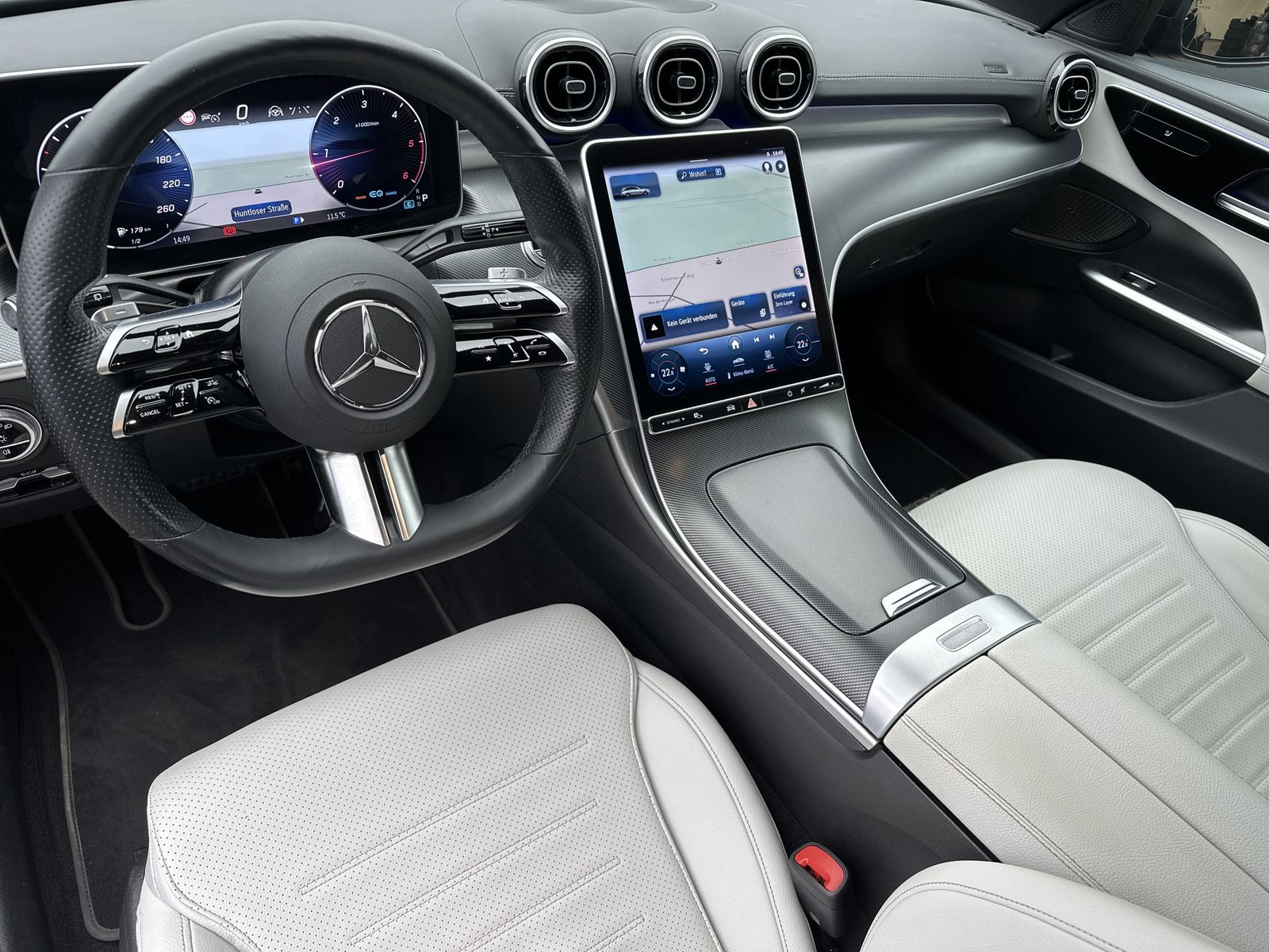 Fahrzeugabbildung Mercedes-Benz C 220d T AMG Line NAV+LED+360°+WIDESCREEN+18ZOLL