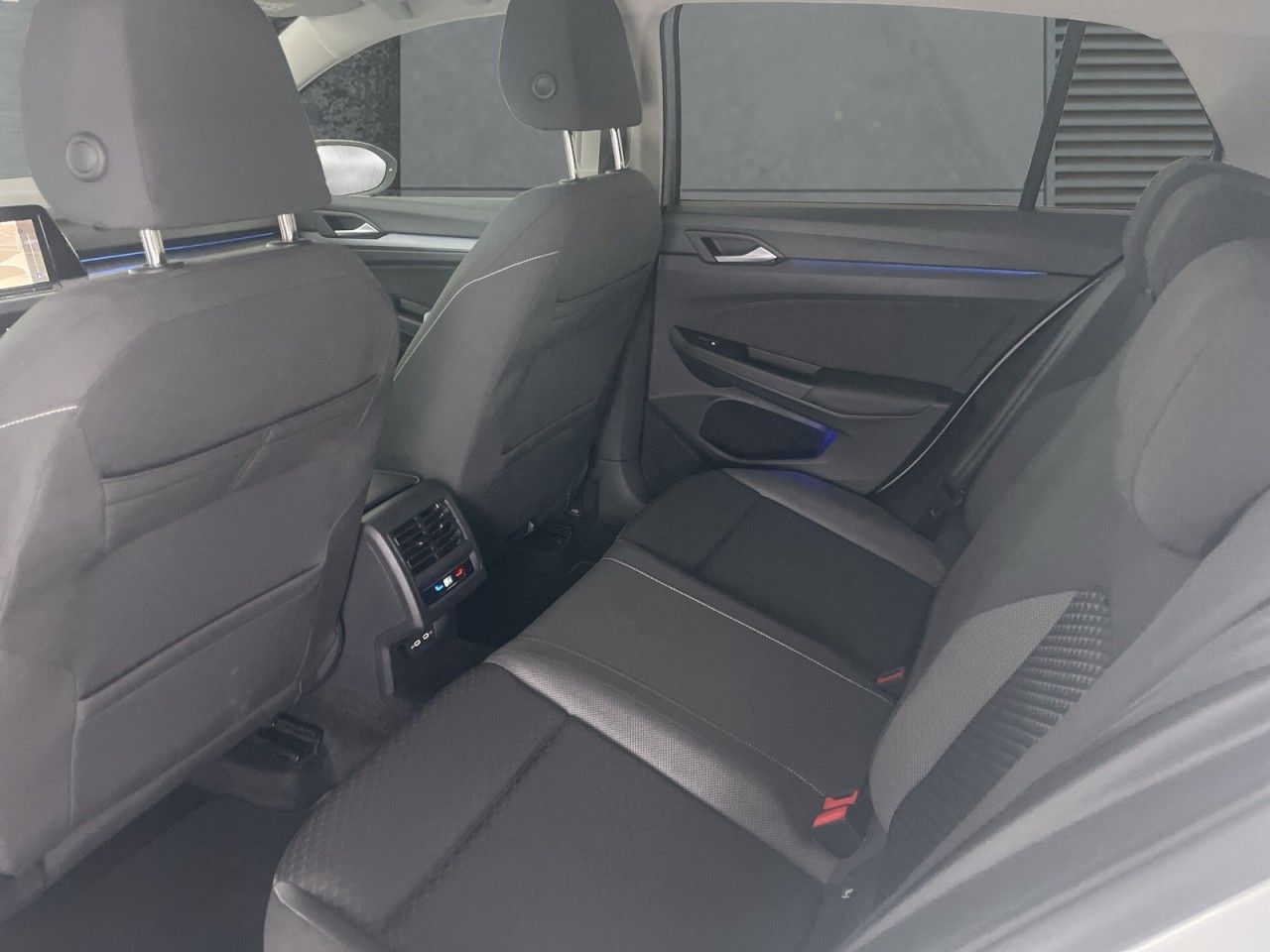 Volkswagen Golf - Bild 10