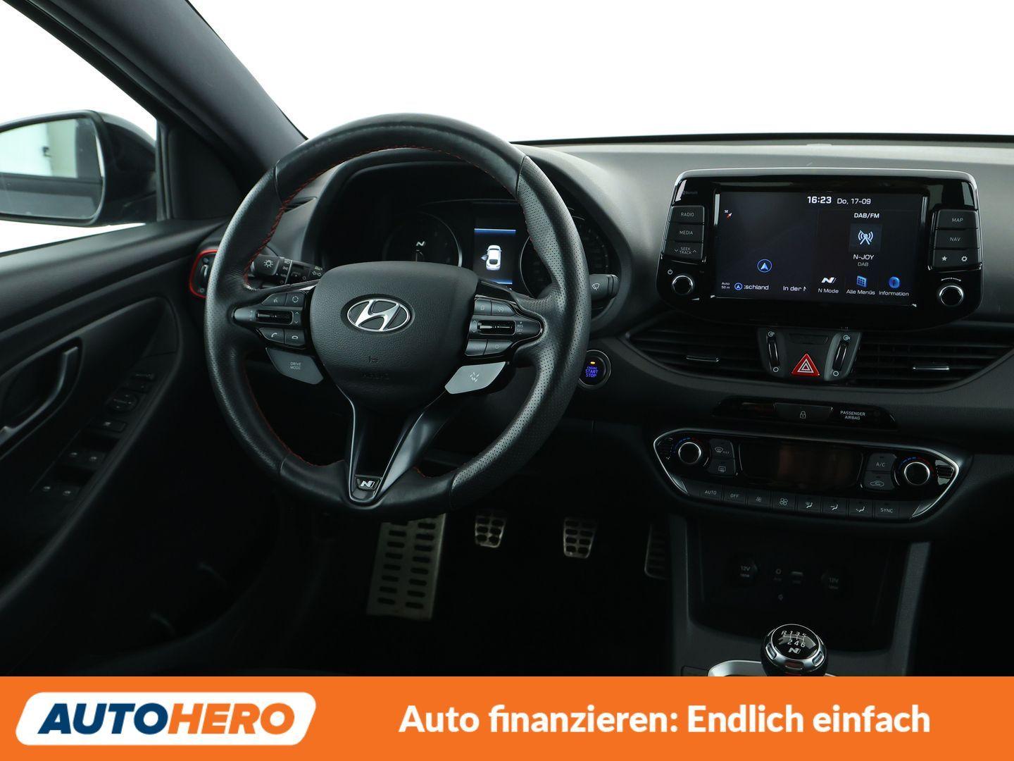 Hyundai i30 2.0 TGDI N Performance*NAV*LED*TEMPO*CAM*PDC