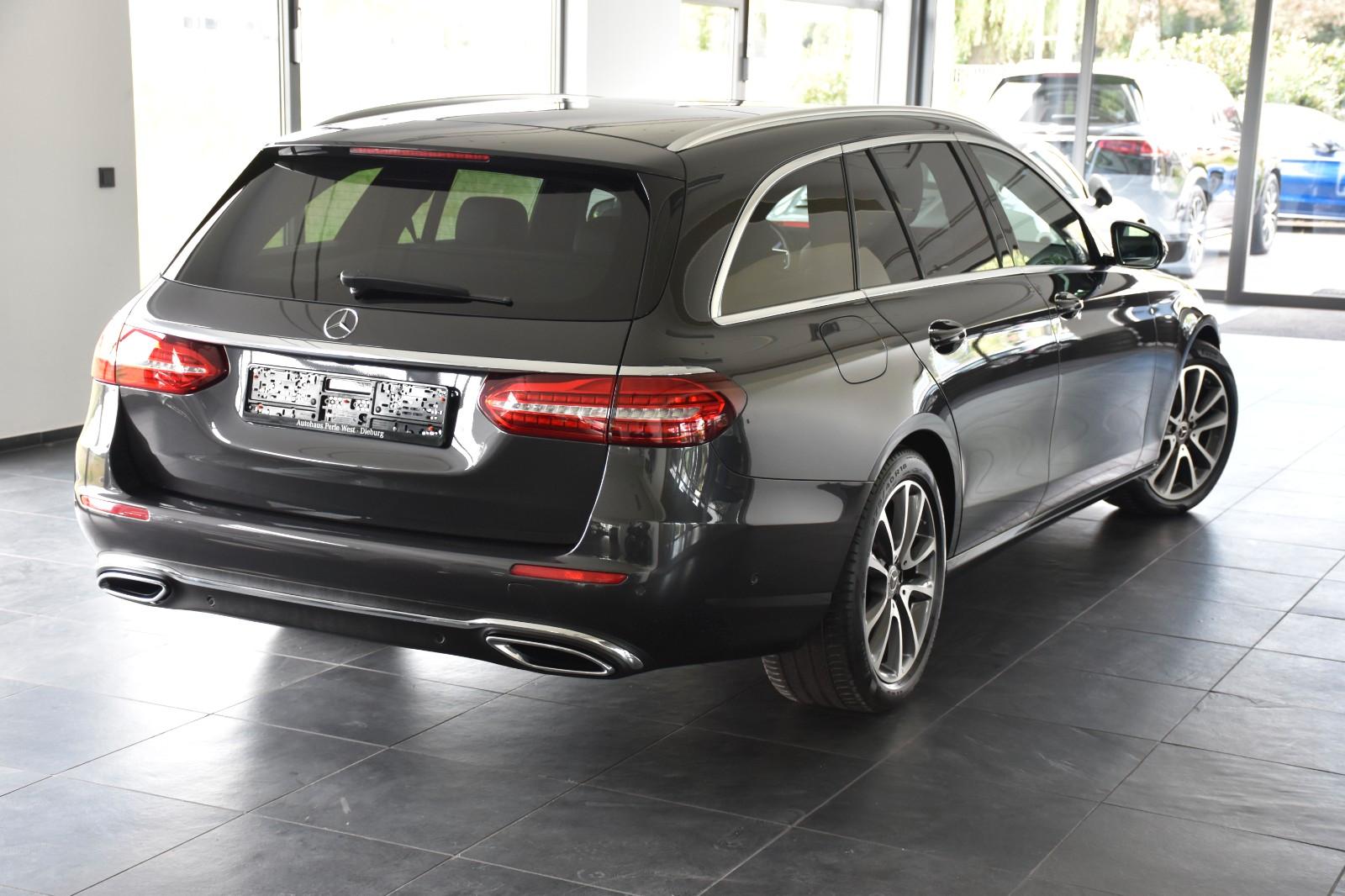 Mercedes-Benz E 400 d 4Matic T AVANTGARDE"PANORAMA"STANDH"AHK"
