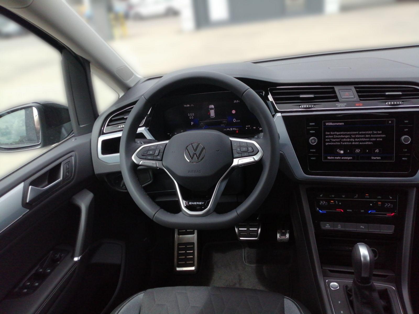 Volkswagen Touran Energy 1.5TSI DSG / 7-Sitze, CarPlay, ACC