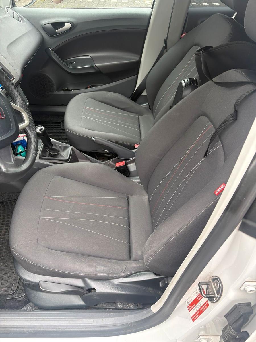 Seat Ibiza 2012 — photo 7