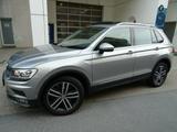 Volkswagen Tiguan 2,0 TDI 4M Autom,TOP Paket,Leder,ACC,AHK, - Volkswagen Tiguan mit Diesel-Antrieb: Automatik