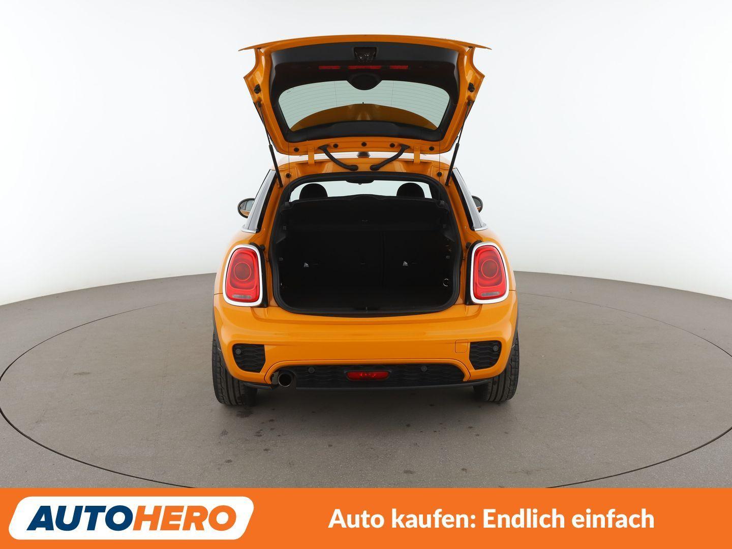 MINI Cooper Aut.*NAVI*CAM*TEMPO*