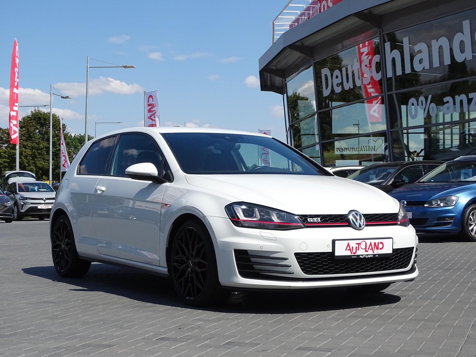 Volkswagen Golf VII 2.0 GTI BMT Bi-Xenon Dynaudio Standheiz