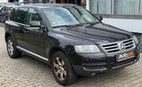 Volkswagen Touareg V6 TDI*AUTOM.*XENON*LEDER*KAMERA* - Volkswagen Touareg aus 2005: V6
