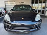 Porsche Cayenne 3.0 Diesel - Porsche Cayenne mit Halbautomatikschaltung