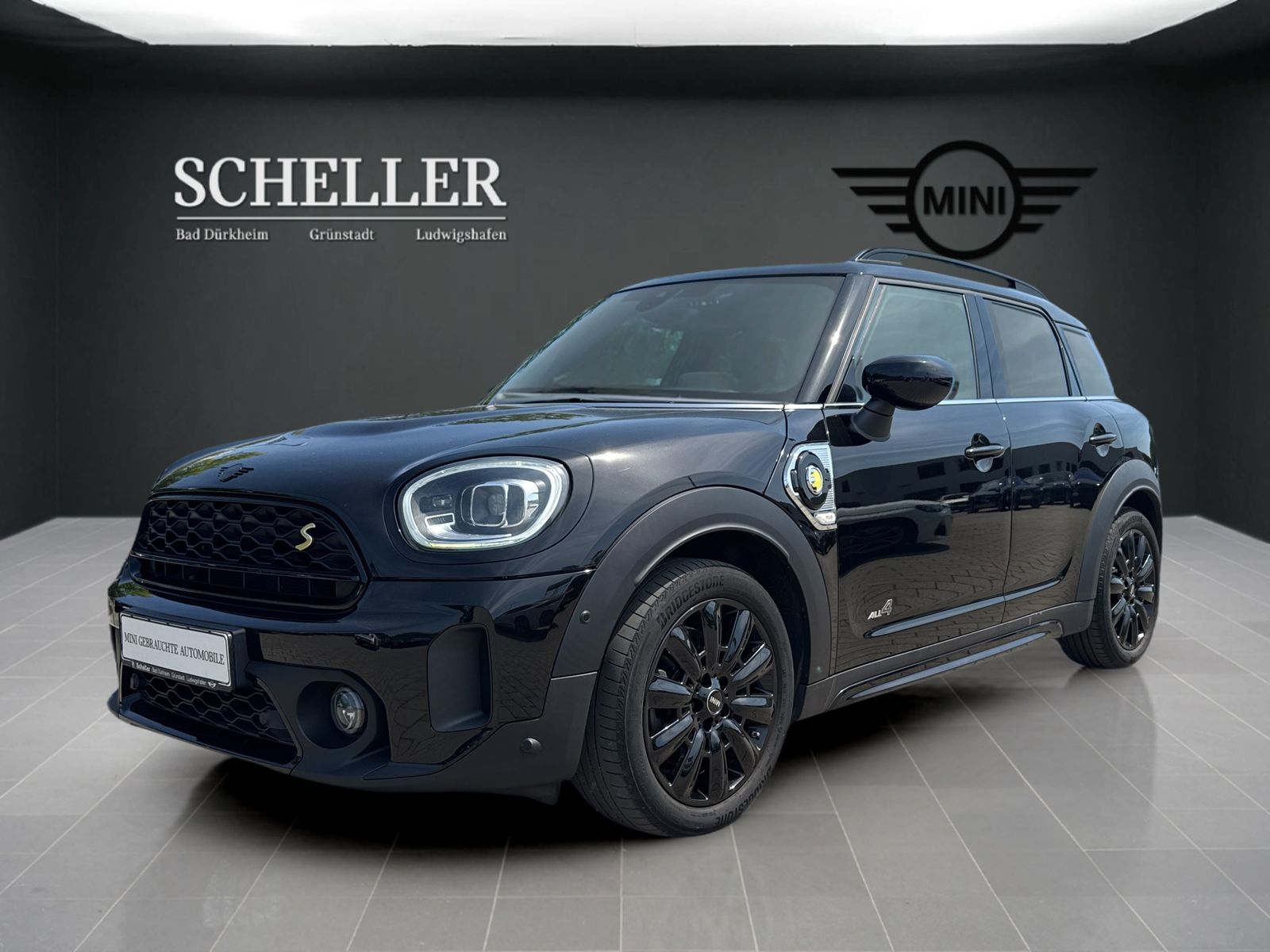 MINI Cooper SE ALL4 Countryman City Head-Up HK HiFi