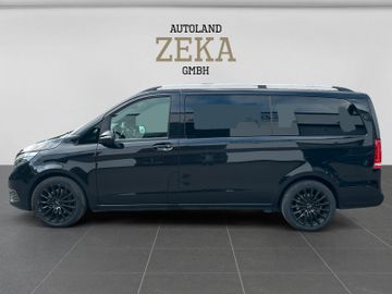 Mercedes V 220 - 6