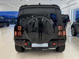 Land Rover Defender 90 D300 X AHK Kühlfach Plus Winter LED - Land Rover Gebrauchtwagen
