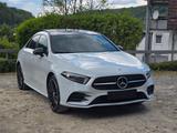 Mercedes-Benz A 250 e Limousine AMG Pano 360° HUD Memo Mu.beam - Mercedes-Benz A-Klasse: Schiebedach