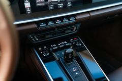 Fahrzeugabbildung Porsche 911 Turbo S *NACHTBLAU / APPROVED / VOLL*