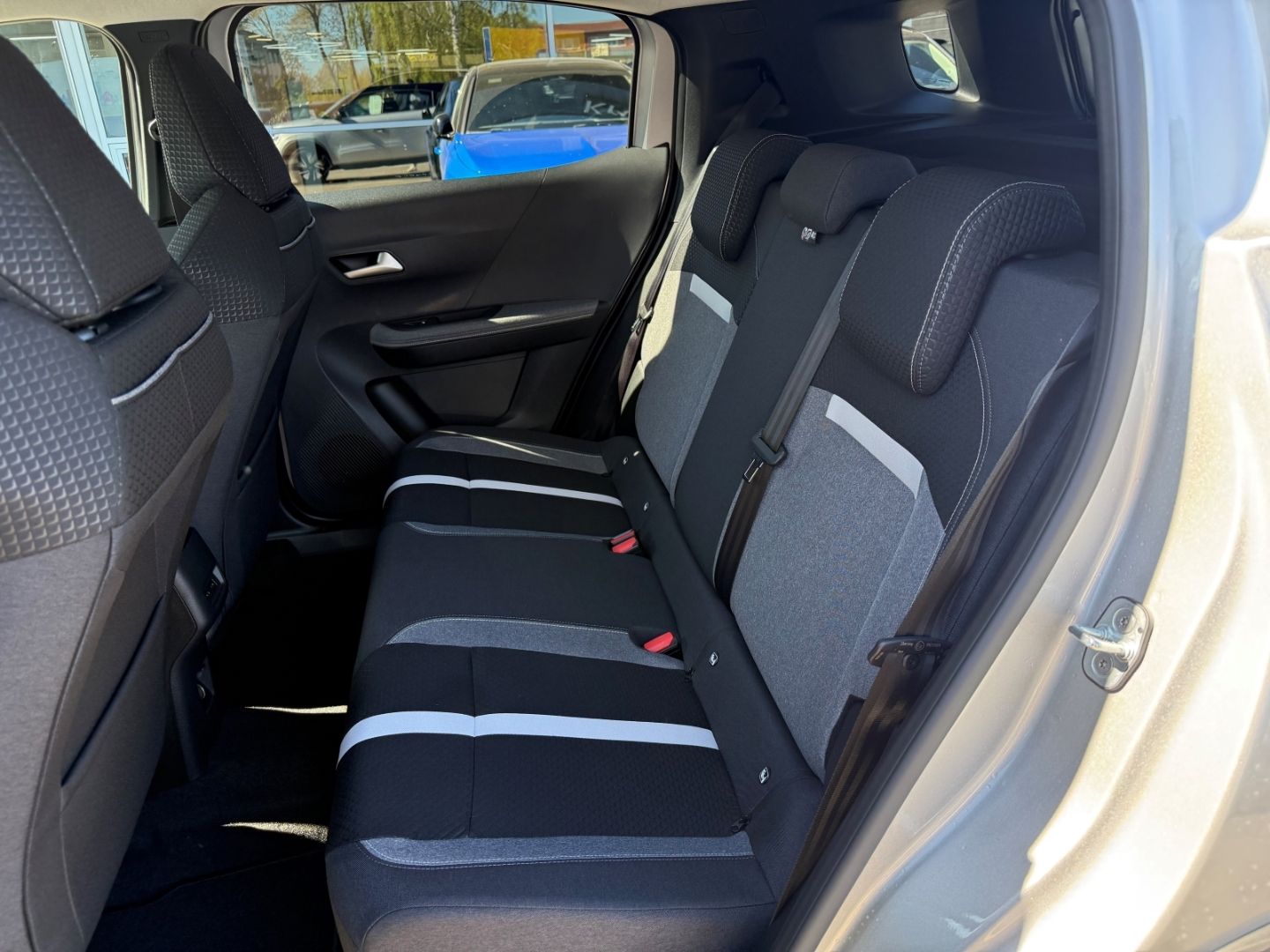 Opel Frontera - Bild 19