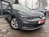 Volkswagen Golf VIII Lim. Style *MASSAGE/SCHIEBEDACH/ACC* - mit Benzin-Antrieb: Grau, Alcantara, Schiebedach, Limousine