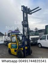 Komatsu FD40ZT-7 hydraulischer Seitenschieber V6 motor - Komatsu Kettenbagger