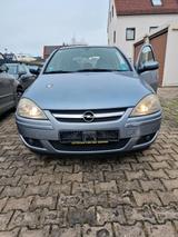 Opel auto pkw opel corsa - Opel Corsa aus 2006 mit Diesel-Antrieb