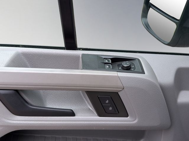 Crafter 30 2.0 TDI L2H2 FWD