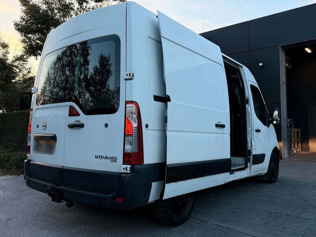 Image of Mercedes-Benz Sprinter