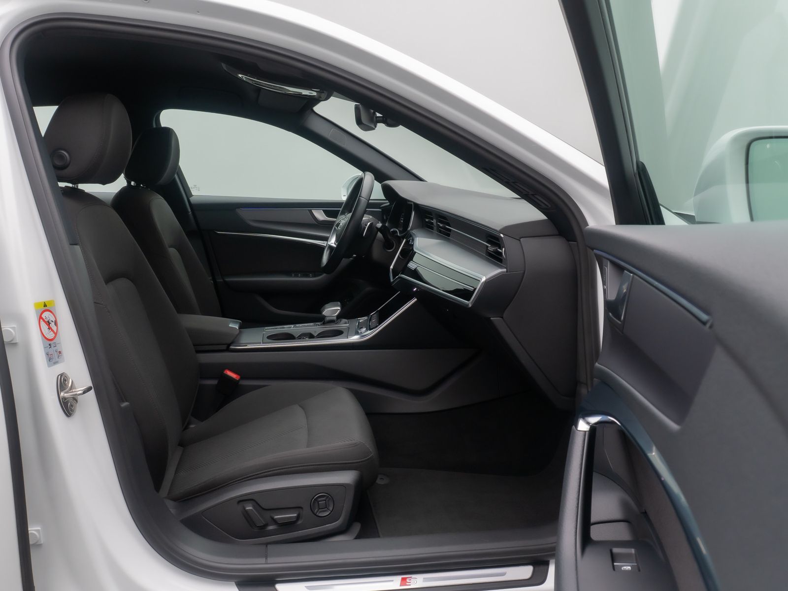 Fahrzeugabbildung Audi A6 50 TFSI quattro B&O Kamera Memory HUD S Line