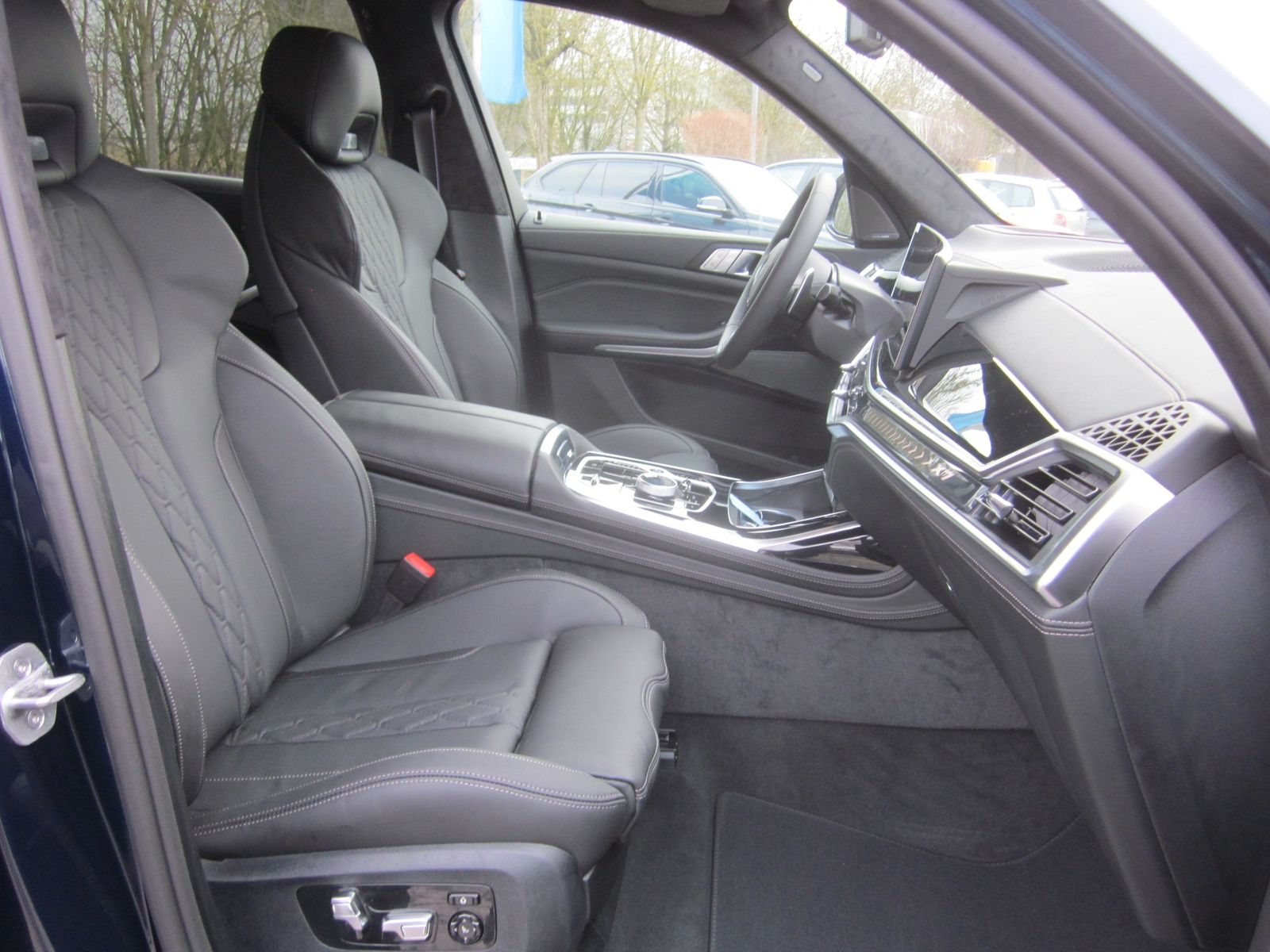 BMW X7 - Bild 13