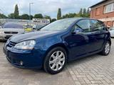 Volkswagen Golf V1.6 Lim. Sportline*NEUTÜV*XENON*RENTNERFHZ - Volkswagen Golf aus 2004: 1.6